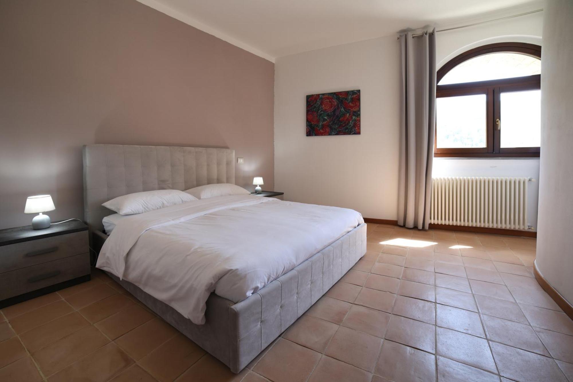 Ht Castello Di Campolongo Aparthotel Valfabbrica ภายนอก รูปภาพ