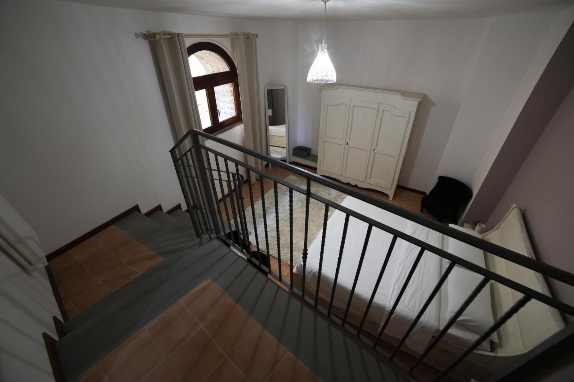 Ht Castello Di Campolongo Aparthotel Valfabbrica ภายนอก รูปภาพ