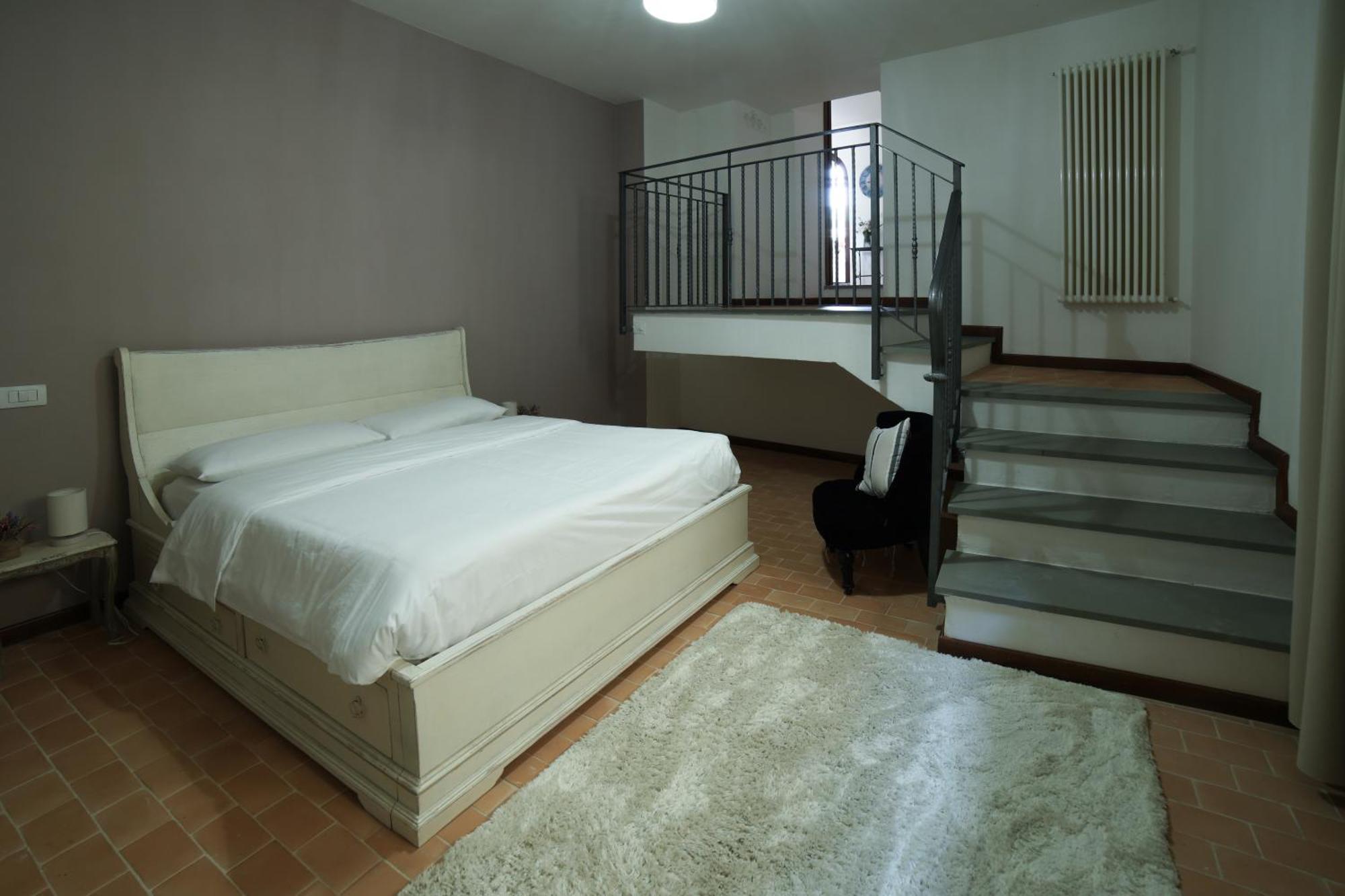 Ht Castello Di Campolongo Aparthotel Valfabbrica ภายนอก รูปภาพ