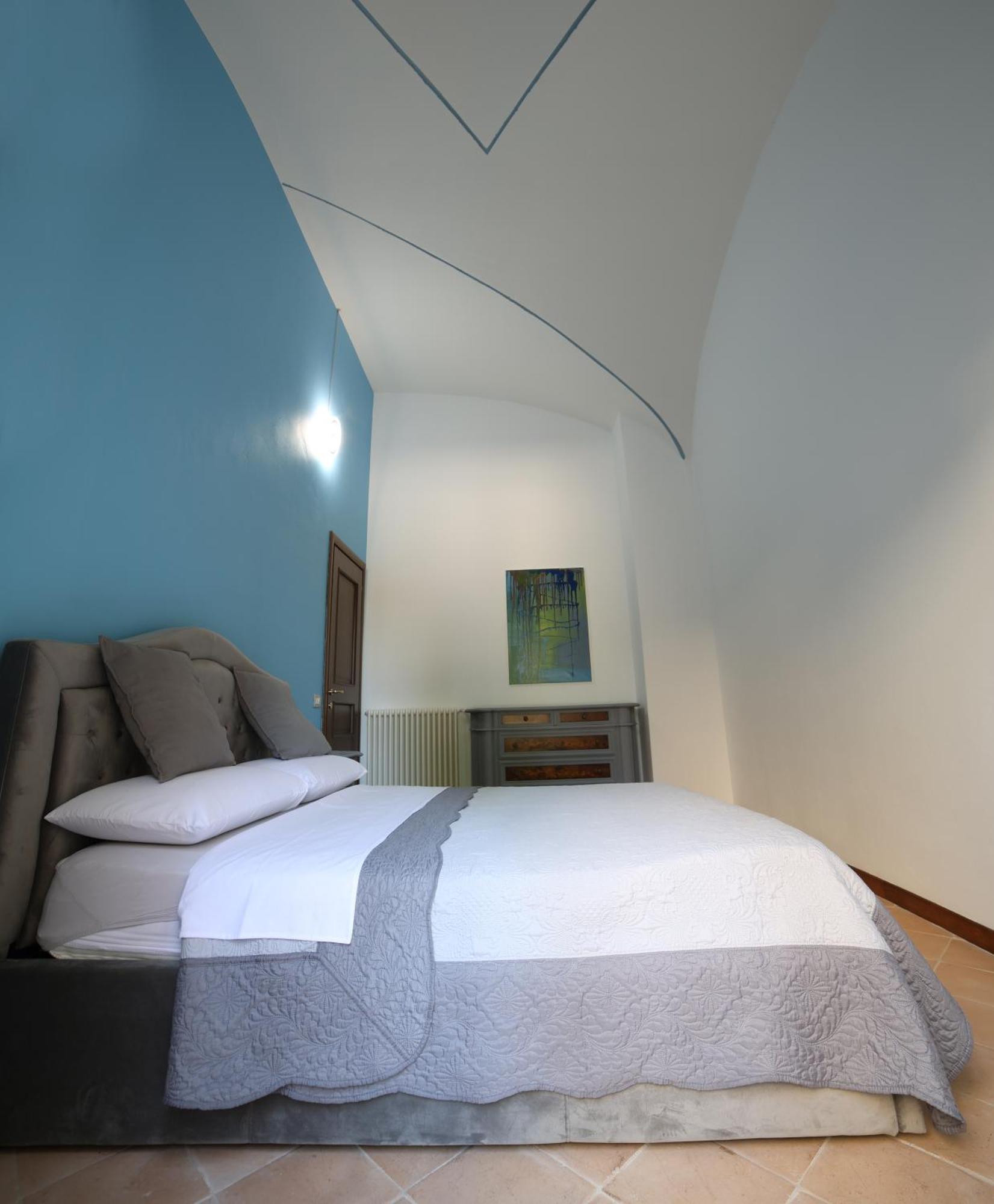 Ht Castello Di Campolongo Aparthotel Valfabbrica ภายนอก รูปภาพ